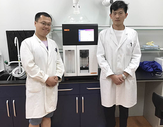 Free HTML5 by FreeHTML5.co